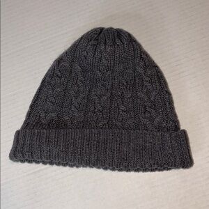 George gray cable knit fleece lined beanie